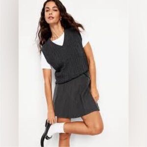 ✨NWT! Old Navy SoSoft Lite Pleated Sweater Skirt